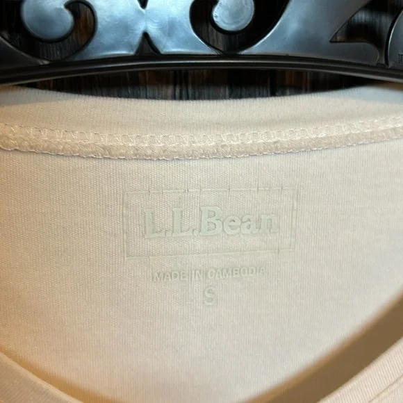 LL Bean 3/4 Shirt - Picture 2 of 3